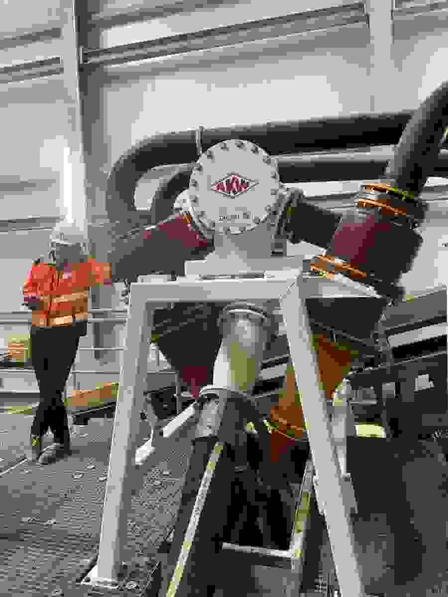 Ces centrifugeuses séparent et classent les minerais et les minéraux. 
