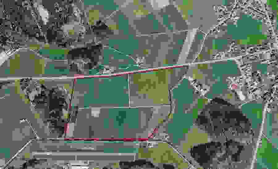 Orthophoto (Swisstopo 2015) indiquant le périmètre du projet.