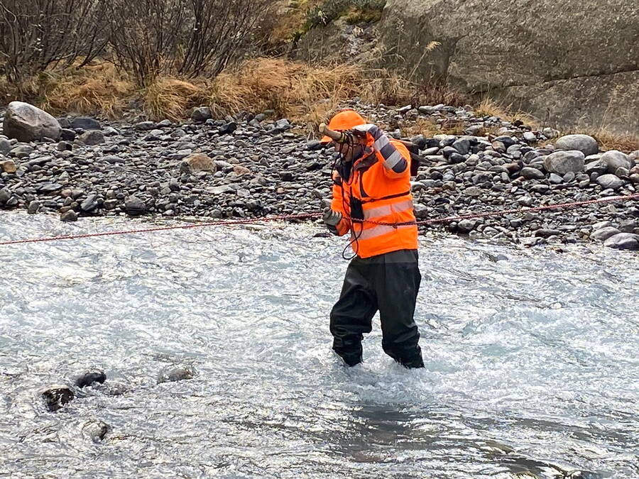 Il a même fallu traverser la zone alluviale de Trift. Il a même fallu traverser la zone alluviale de Trift.