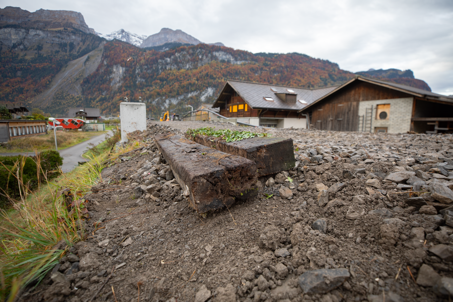 Der Bahnhof Brienzwiler wird umgebaut. Der Bahnhof Brienzwiler wird umgebaut.