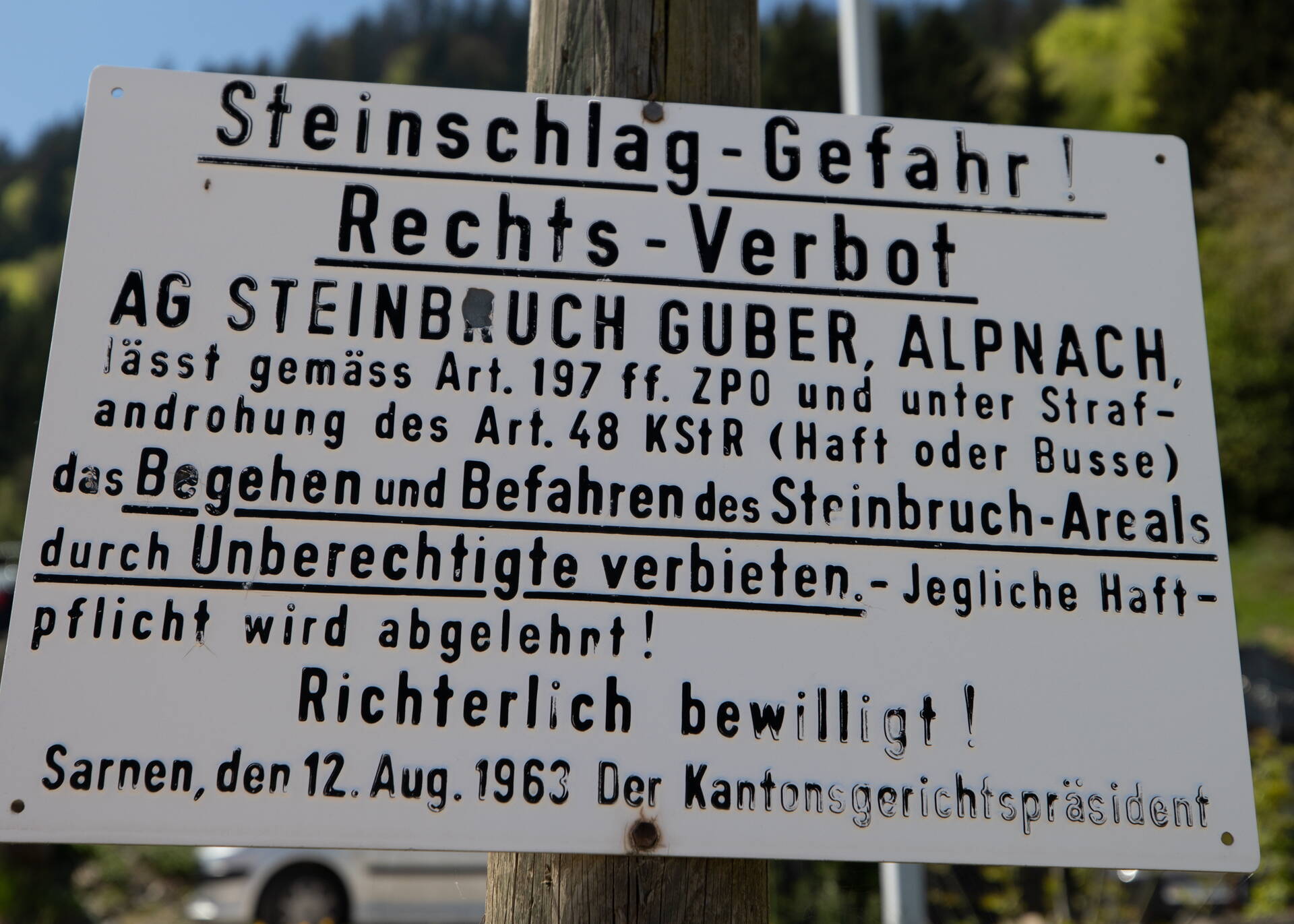 Die Steinschlaggefahr im Umkreis des Steinbruchs Guber ist schon lange bekannt. 