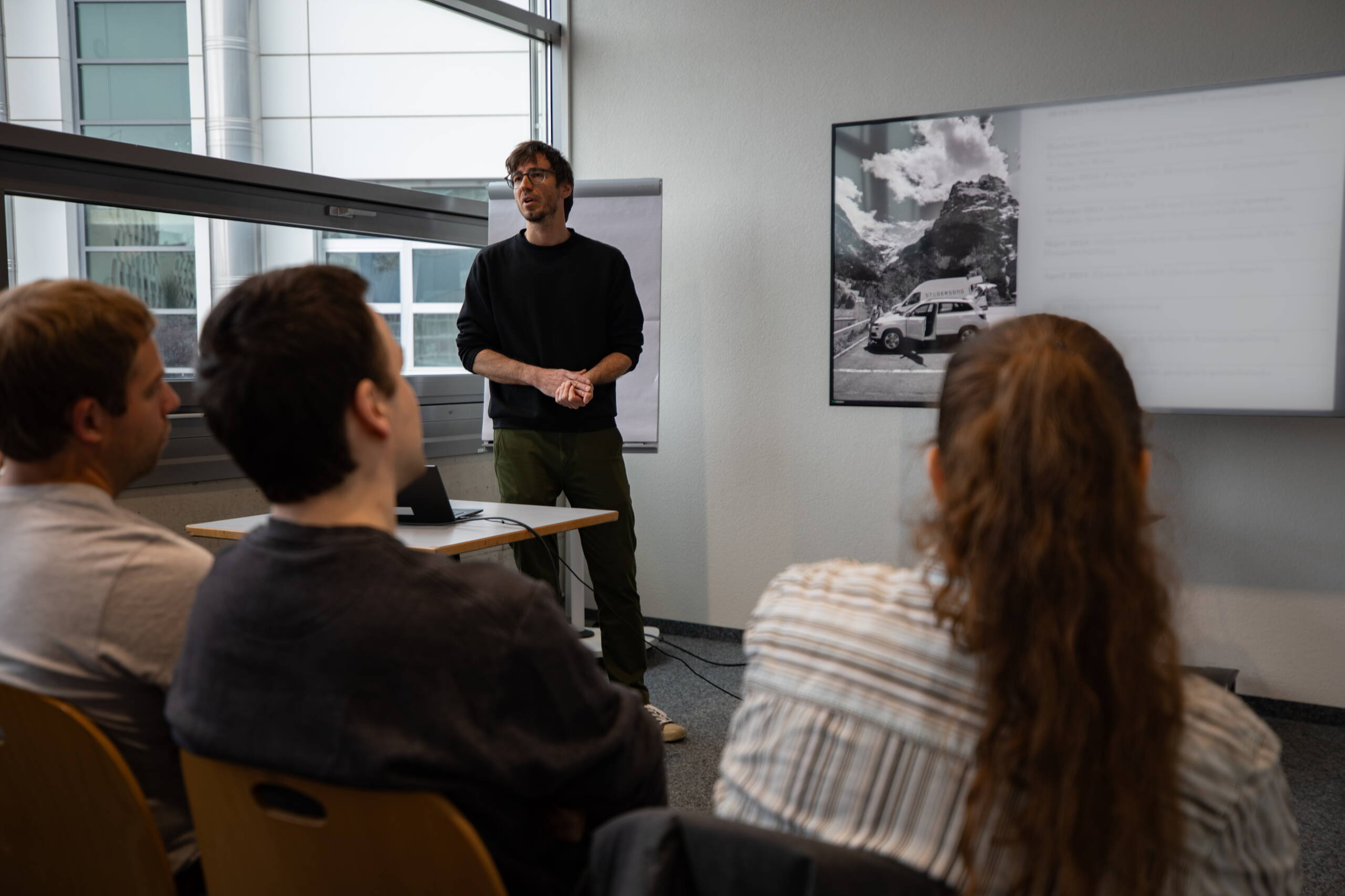 Lors de la journée de l'environnement, les collaborateurs de GEOTEST ont partagé avec leurs collègues leurs expériences professionnelles quotidiennes. 