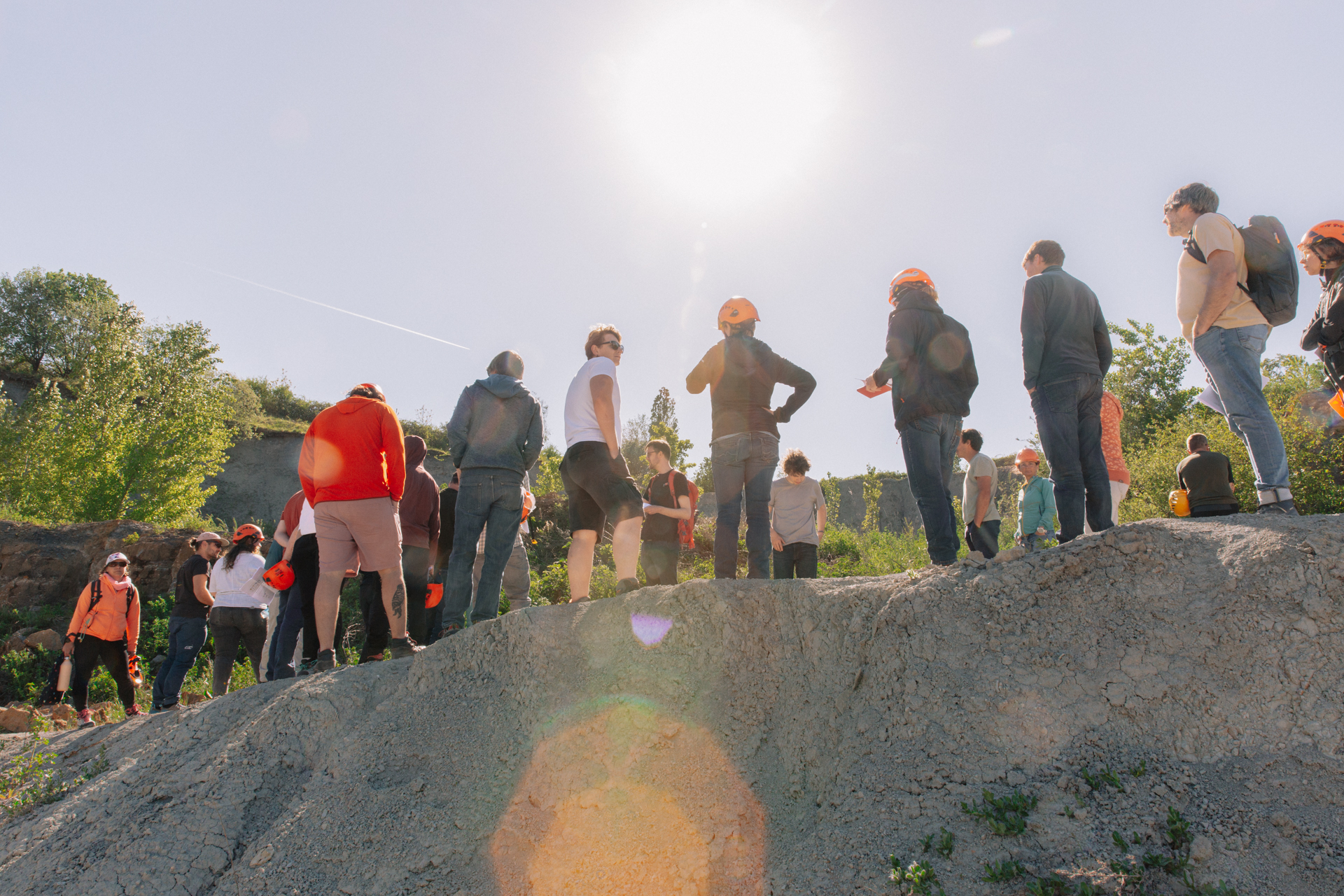 Une excellente excursion qui a non seulement renforcé la cohésion du groupe, mais a également offert de nombreuses informations et découvertes intéressantes. Une excellente excursion qui a non seulement renforcé la cohésion du groupe, mais a également offert de nombreuses informations et découvertes intéressantes.
