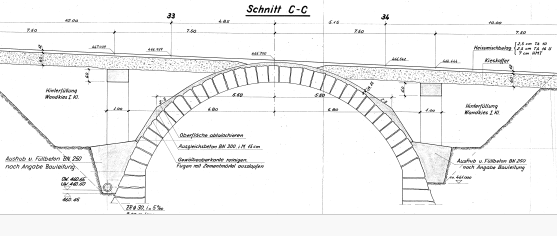 Die im Bereich des Natursteingewölbes vermutlich nur skizzierten Pläne werden nun überprüft. Die im Bereich des Natursteingewölbes vermutlich nur skizzierten Pläne werden nun überprüft.