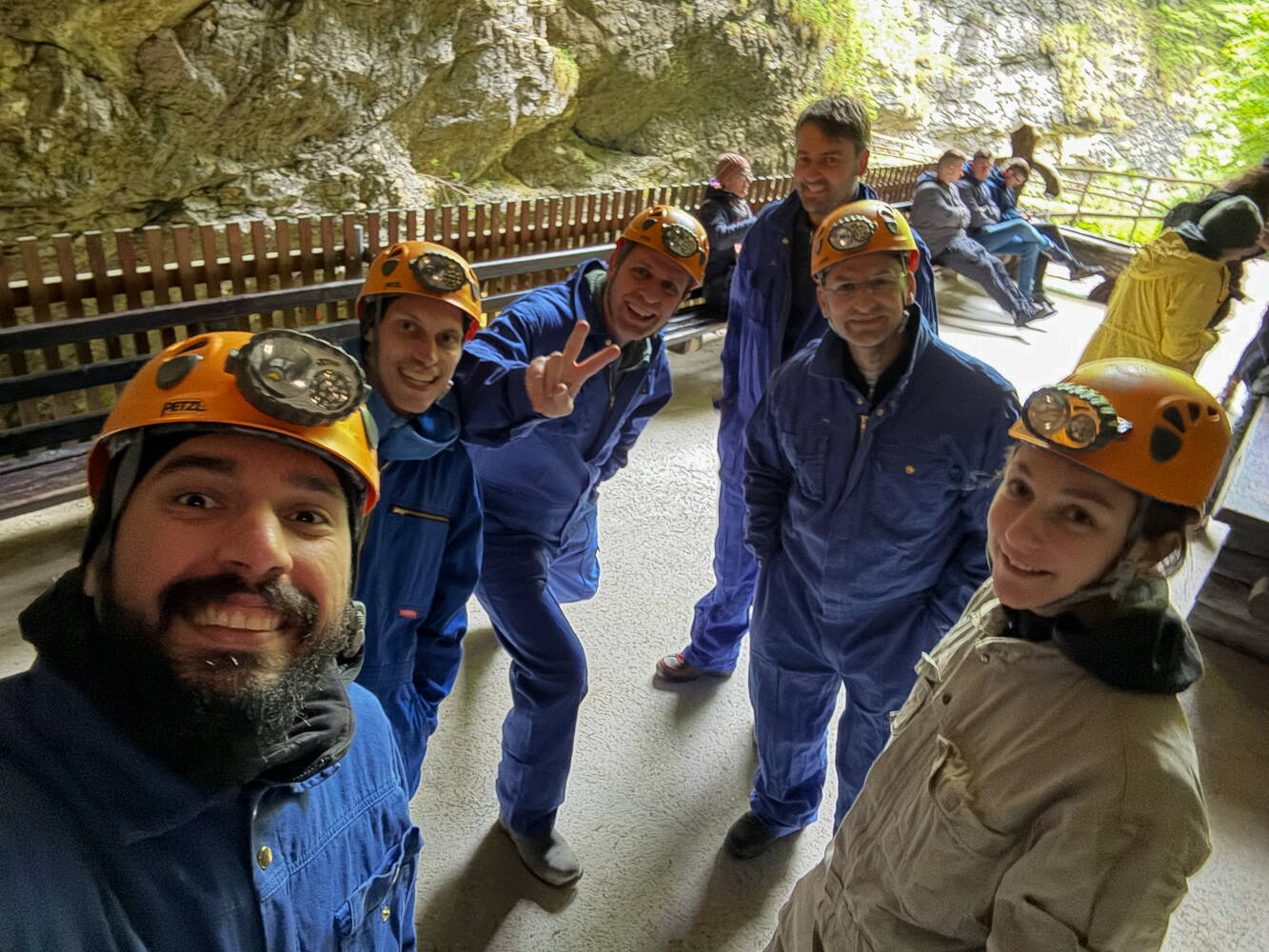Der Standort Basel konnte von diesen Weiterbildungstagen viele wertvolle Erfahrungen mitnehmen. Der Standort Basel konnte von diesen Weiterbildungstagen viele wertvolle Erfahrungen mitnehmen.