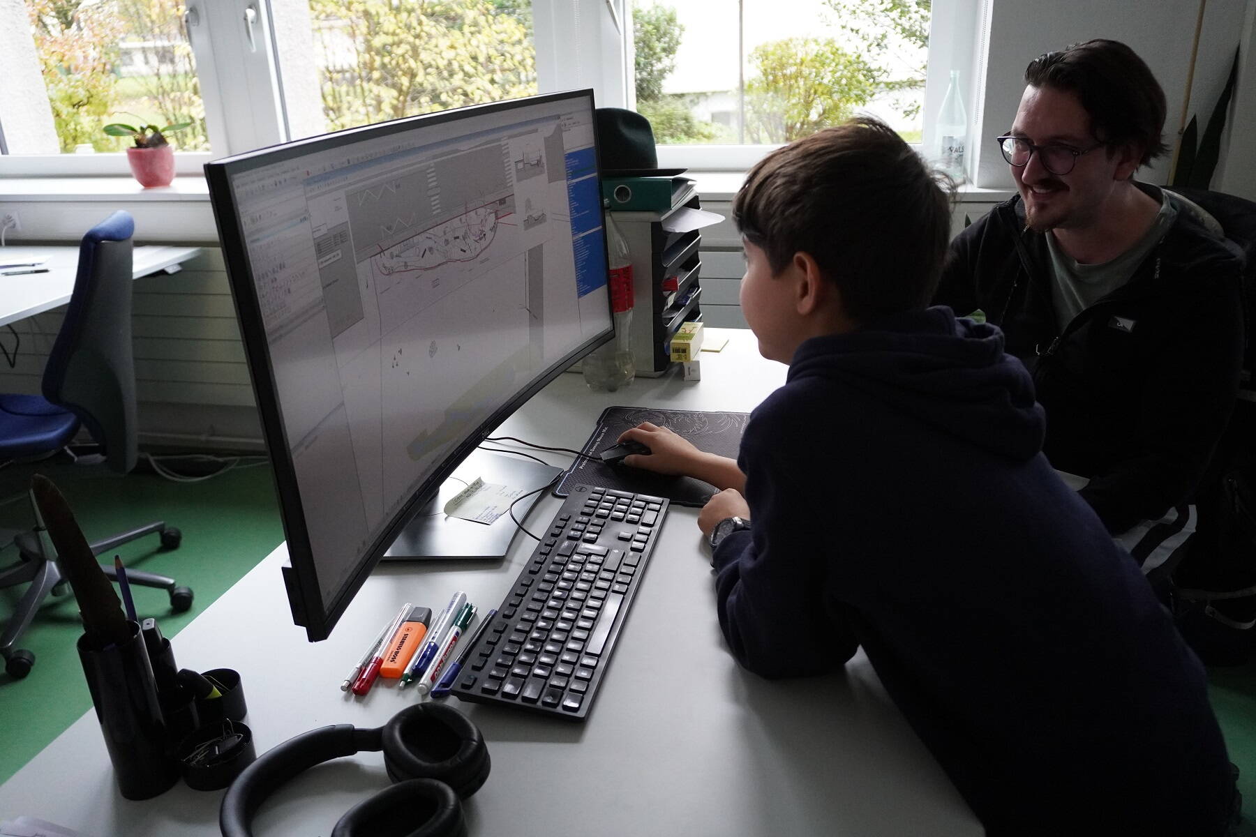 Une visite de l'atelier de dessin était également au programme. Une visite de l'atelier de dessin était également au programme.