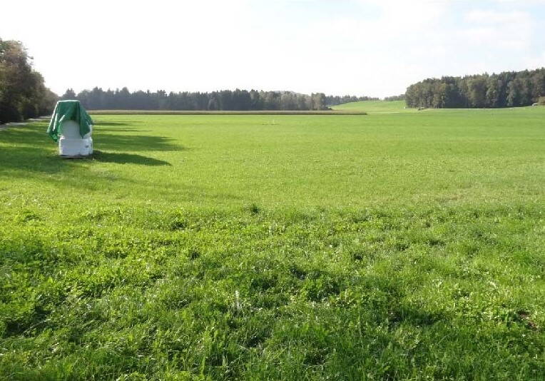 Überblick über den Projektperimeter Huser Allmend (Bild: ilu AG). Überblick über den Projektperimeter Huser Allmend (Bild: ilu AG).