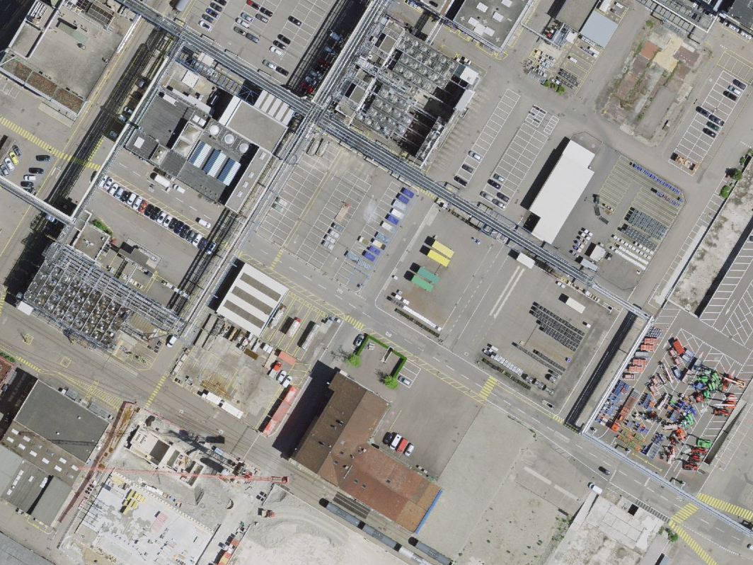 Le site scellé et bétonné de Schweizerhalle à Bâle. Le site scellé et bétonné de Schweizerhalle à Bâle.