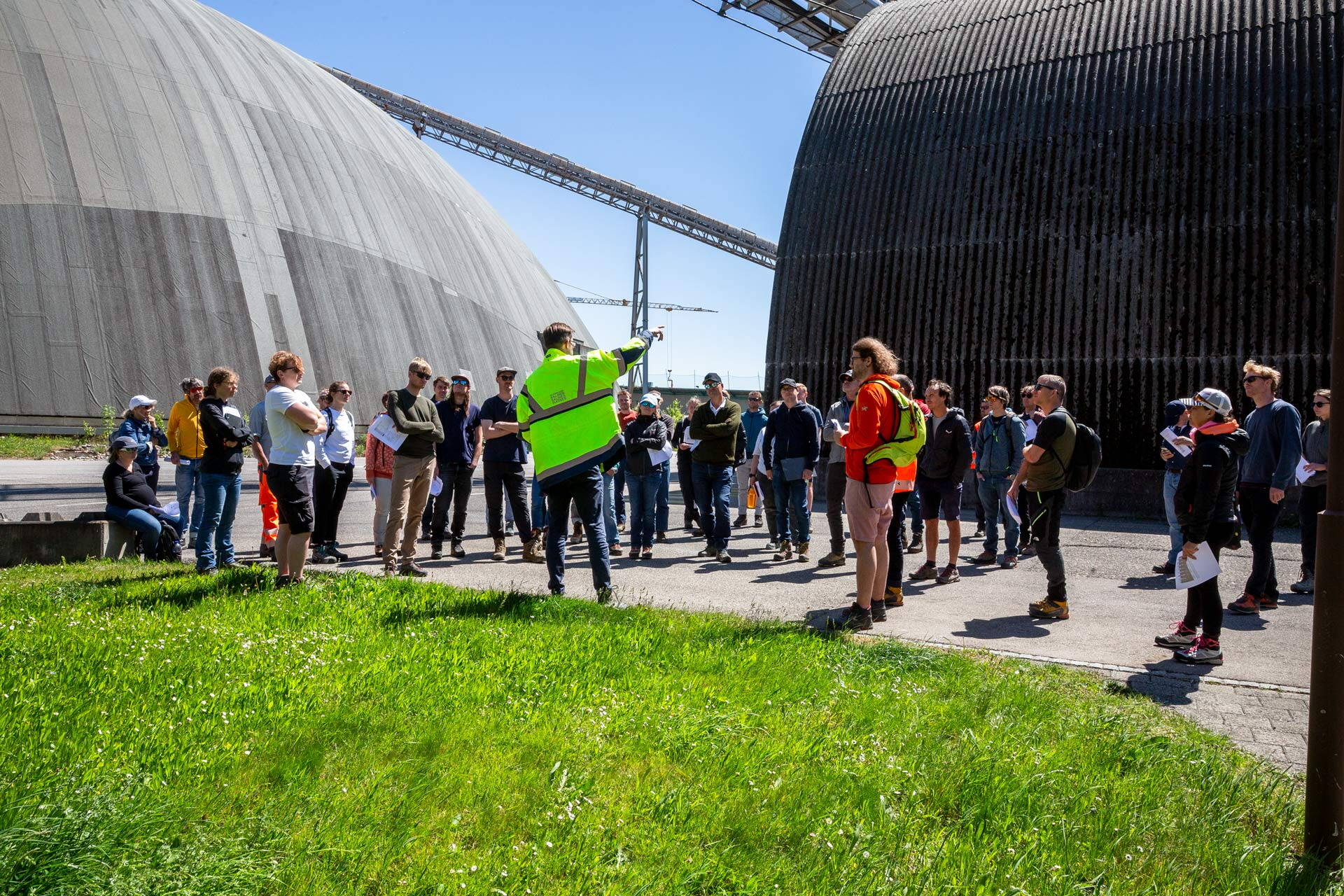 Sur le site des Salines Suisses, nous avons découvert comment le sel est produit en Suisse. Sur le site des Salines Suisses, nous avons découvert comment le sel est produit en Suisse.