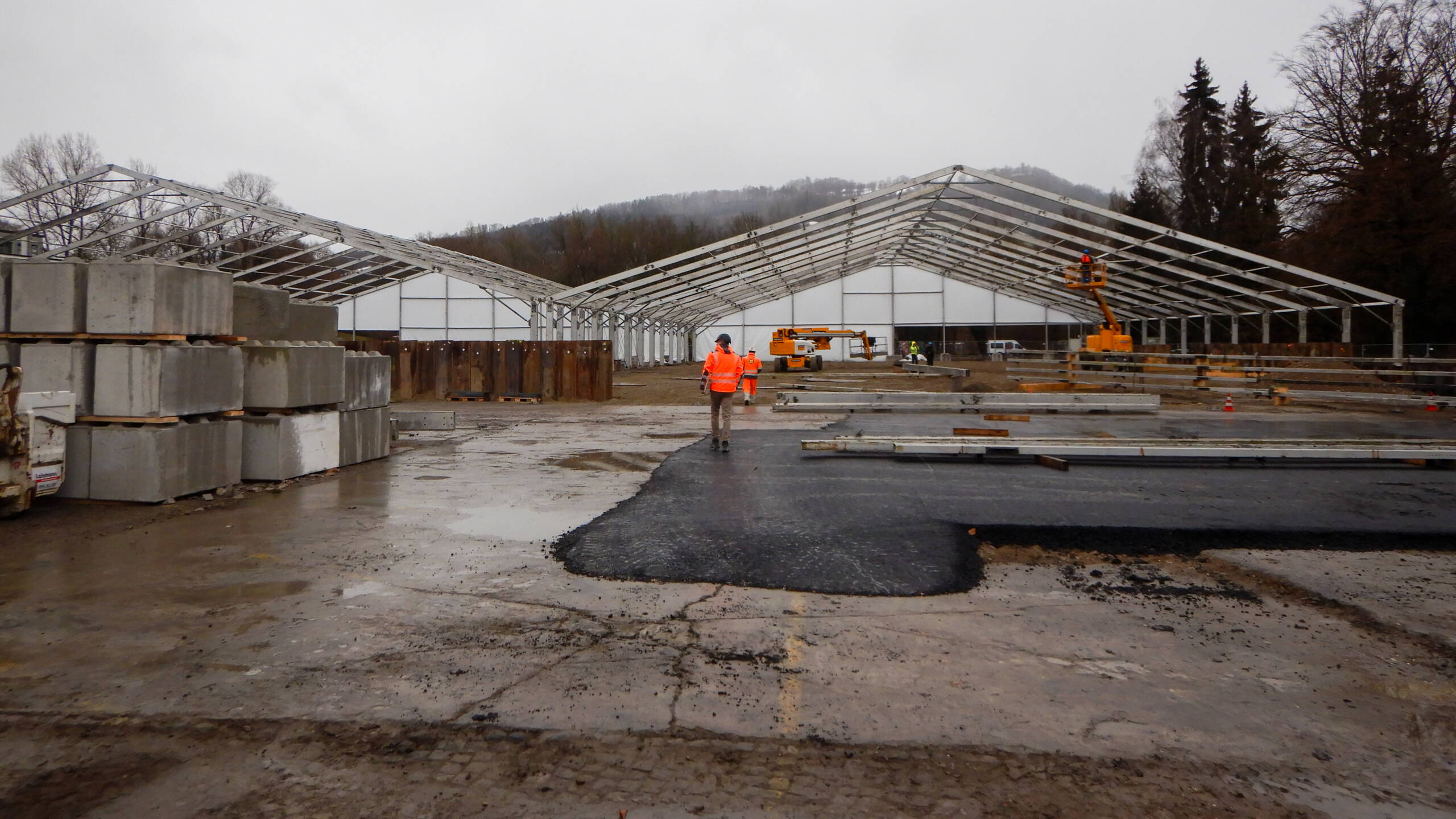 The tents are being set up. The tents are being set up.